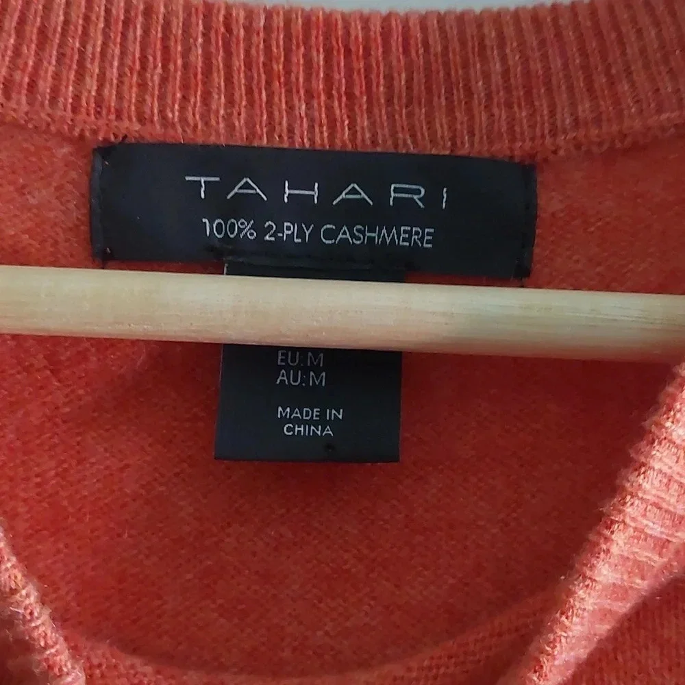 Tahari 100% Cashmere Sweater M Rust Orange Quiet Luxury Classic